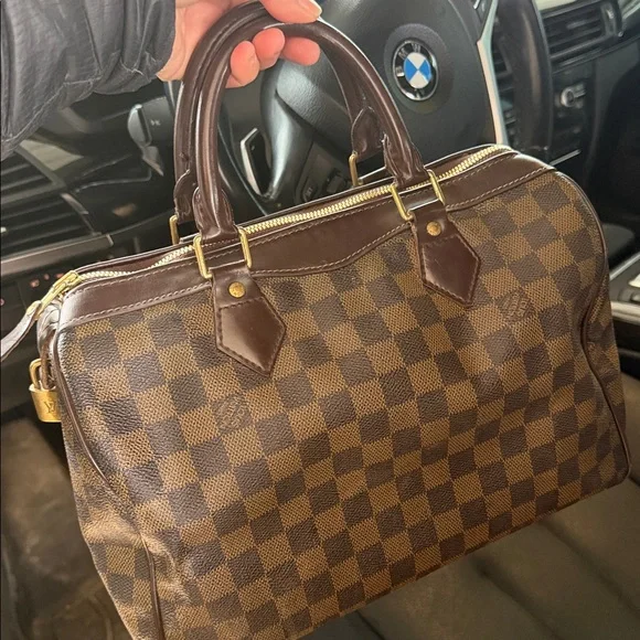 ♥️Authentic Beautiful bag Louis Vuitton speedy Damier 30♥️ - Picture 3 of 13